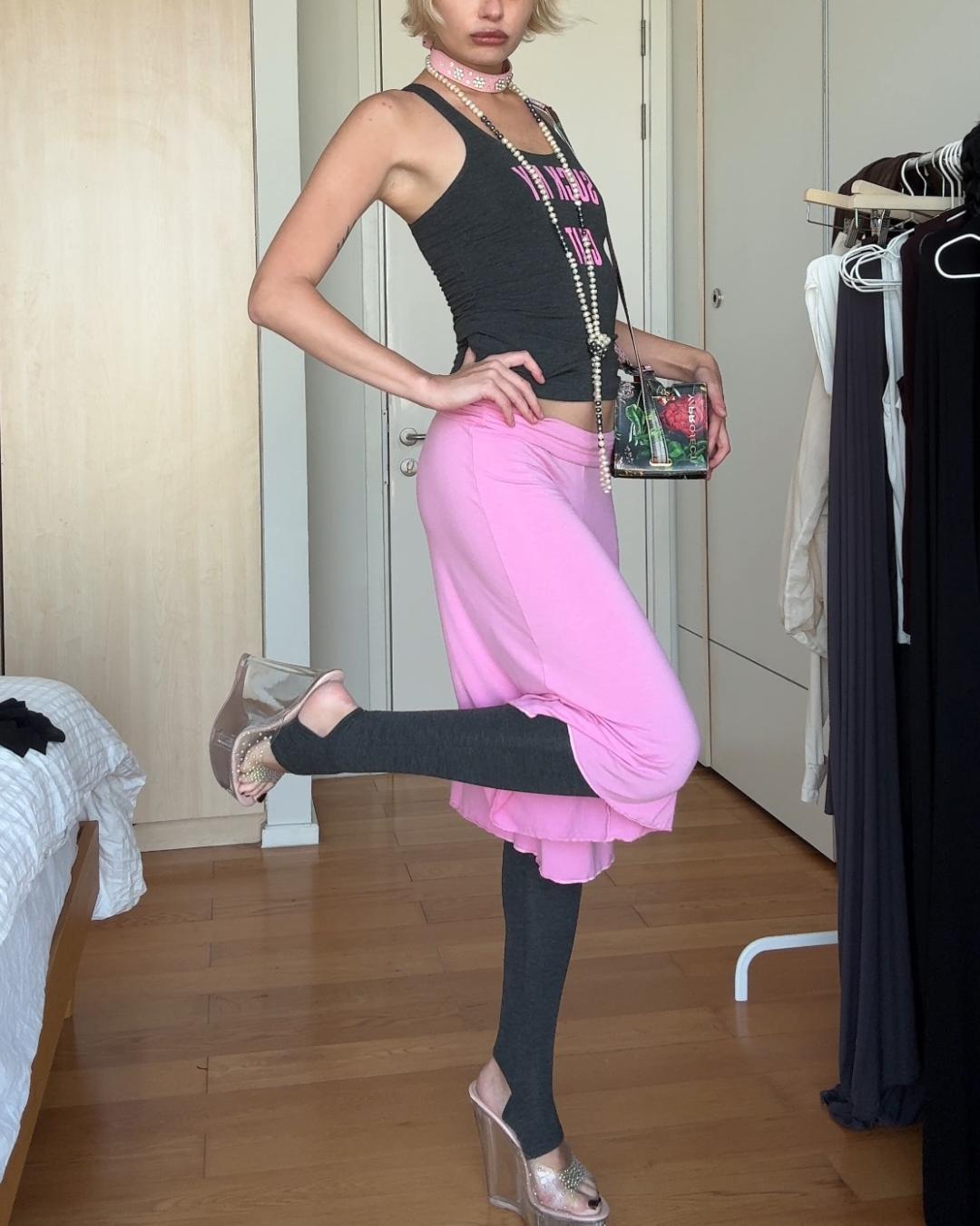 ‘Veya’ Pants in Pink